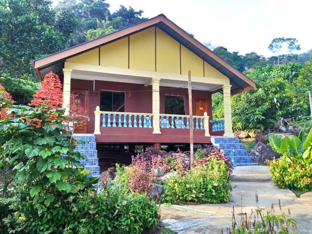 Abc Chalet Tioman Villa Exterior photo